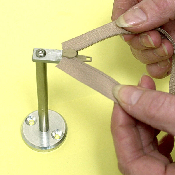 Zip Jig - Easy way to attach slides to Zipping- Fits No 5 or No 3