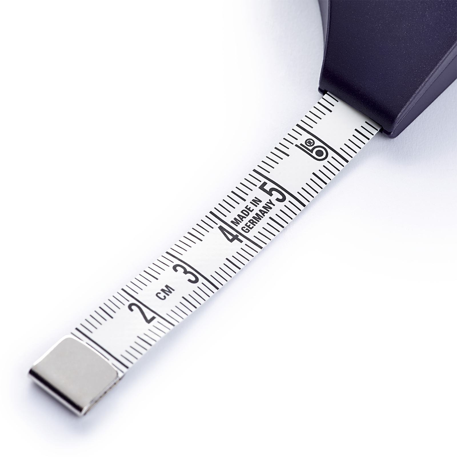 Ergonomic, Retractable, Soft Tape Measure - Image 4